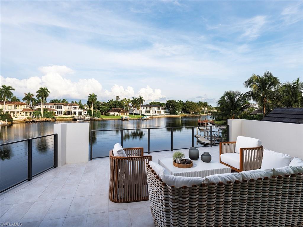 3131 Gin Lane Naples, FL 34102 - Photo 28 of 33