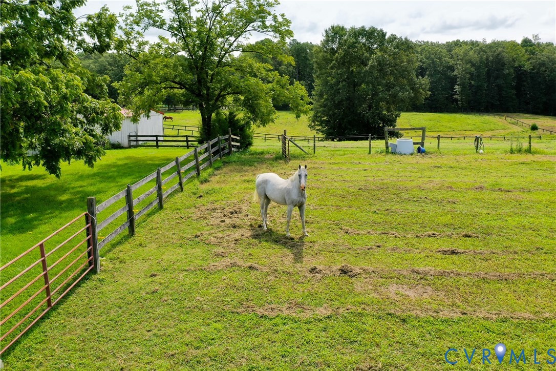 14357 Western Riders Lane Glen Allen, VA 23059 - Photo 20 of 50 Gallery Image 20