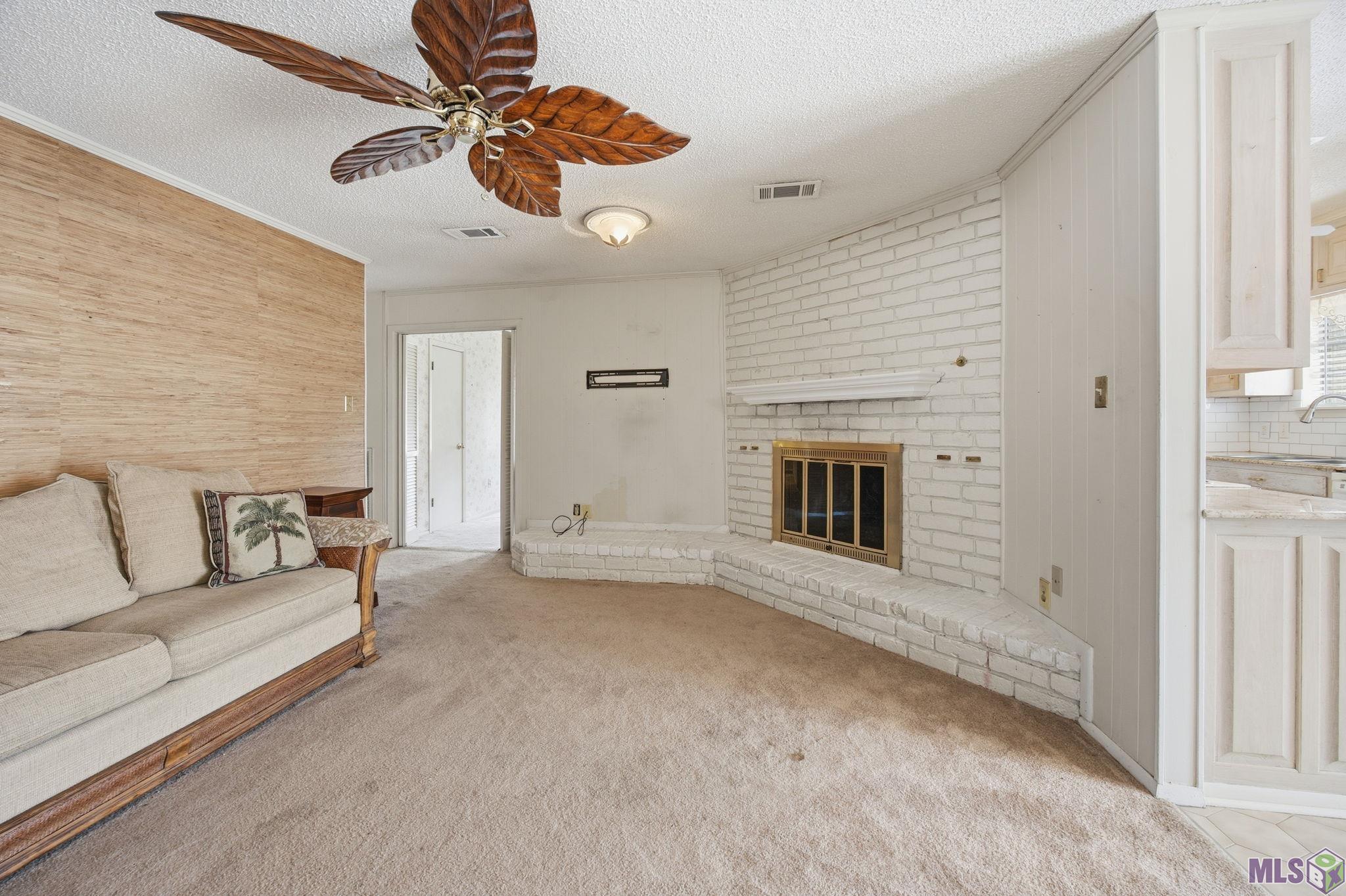 2208 Sprucewood Drive Baton Rouge, LA 70816 - Photo 8 of 20