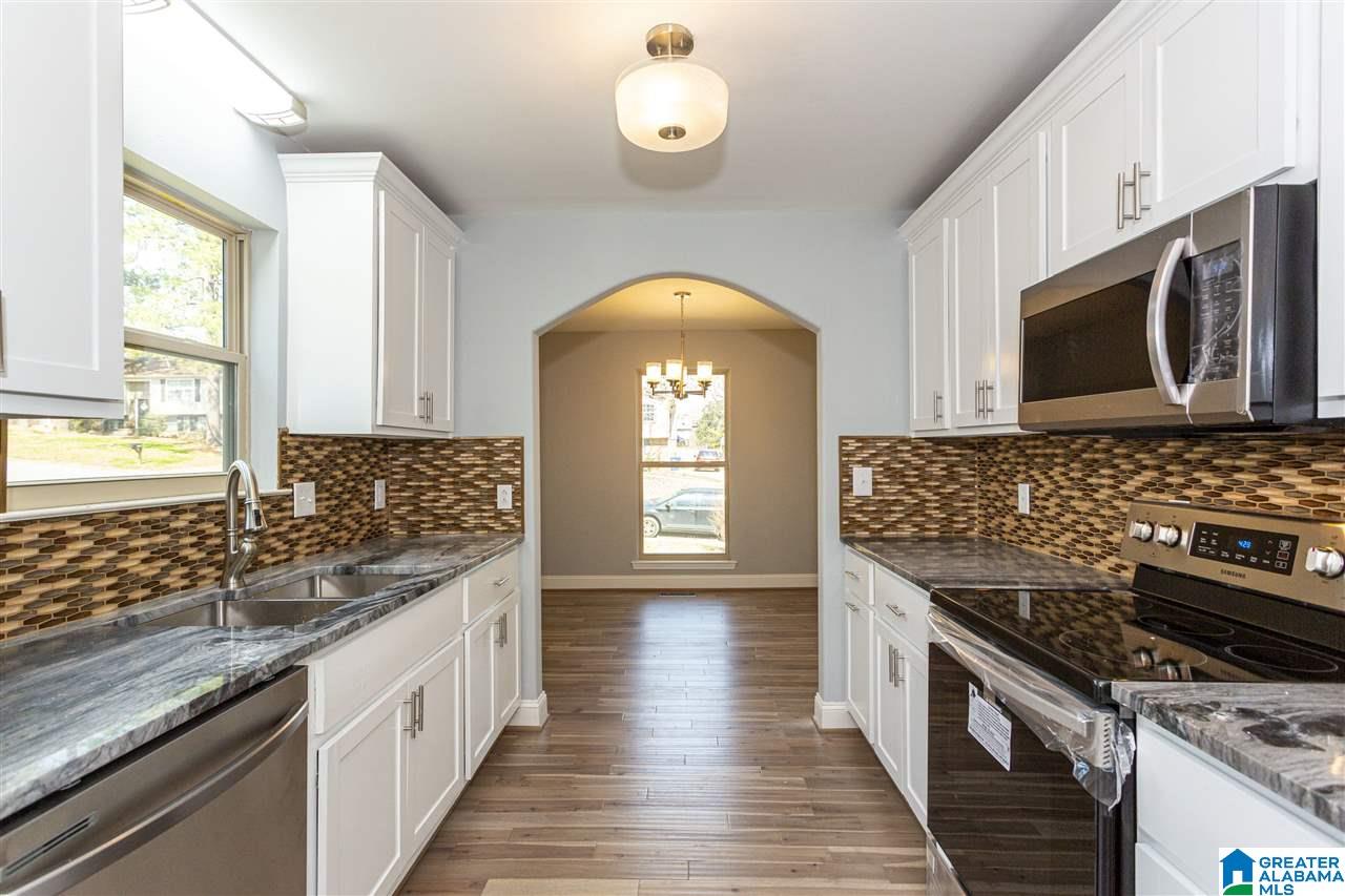 1139 Caribbean Circle Alabaster, AL 35007 - Photo 13 of 49