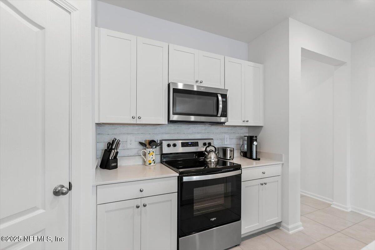 120 Seaport Breeze Rd Street St. Augustine, FL 32095 - Photo 7 of 25 06-Kitchen