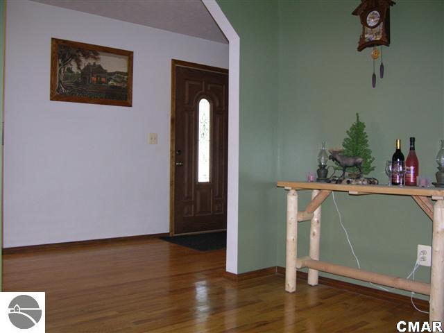 7091 South Sherman Road Blanchard, MI 49310 - Photo 10 of 18 1773134-9.JPG