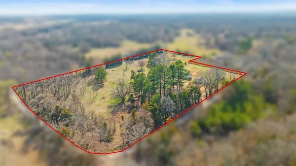 $285,000 | 247 County Road, Paris, TX 75462