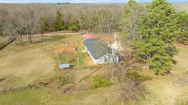 $285,000 | 247 County Road, Paris, TX 75462