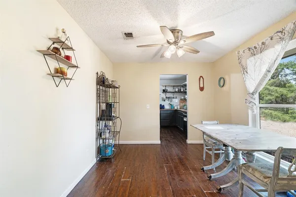 $285,000 | 247 County Road, Paris, TX 75462