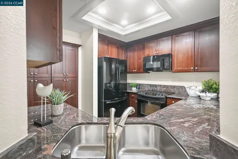 $849,000 | 14 Danville Oak Place, Danville, CA 94526