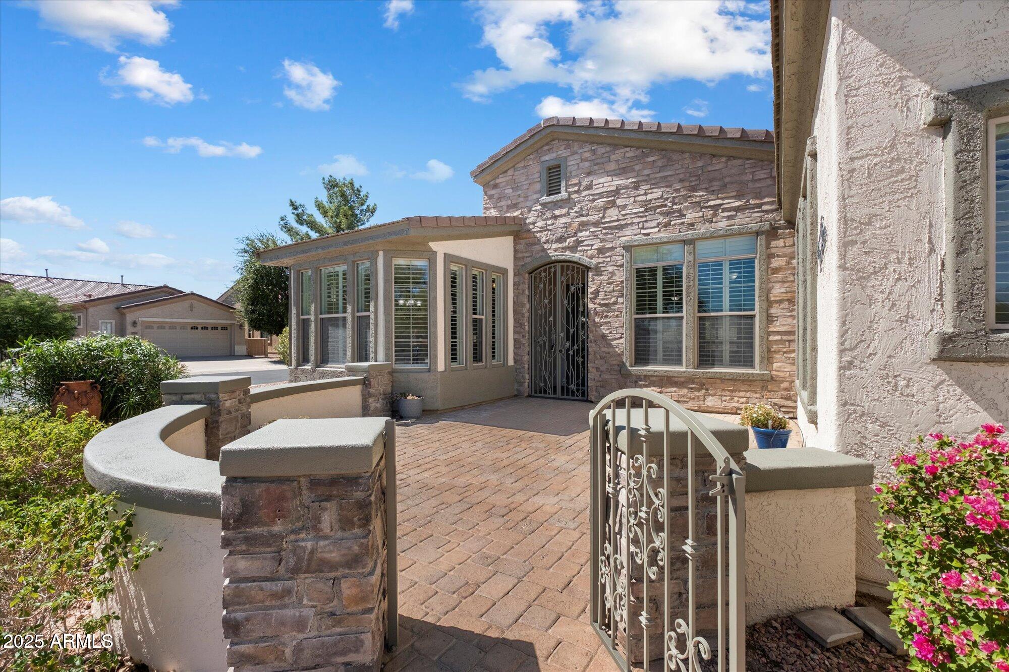 5402 South Ranger Court Gilbert, AZ 85298 - Photo 2 of 49 Private Courtyard