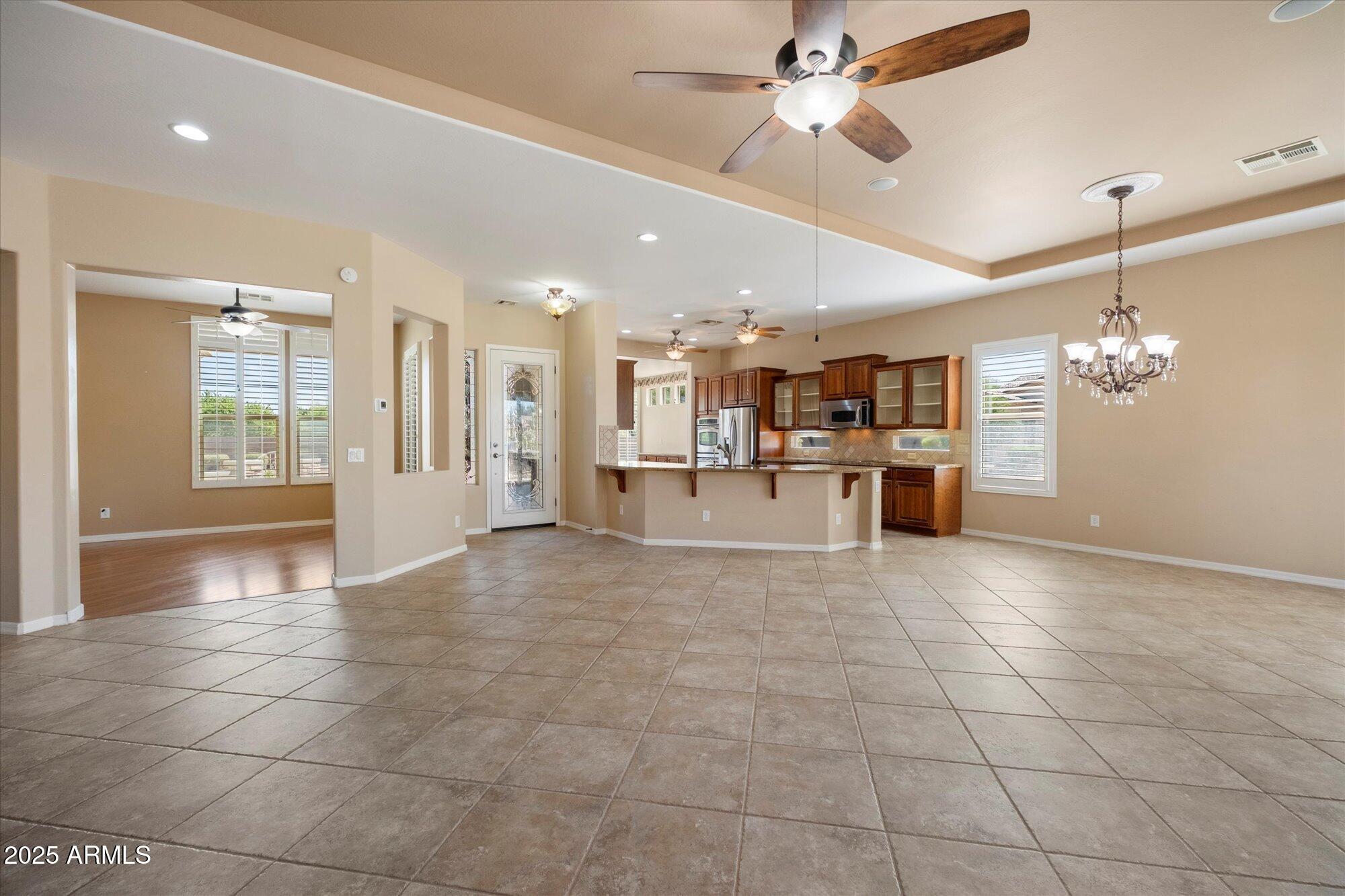 5402 South Ranger Court Gilbert, AZ 85298 - Photo 5 of 49 06-102956363