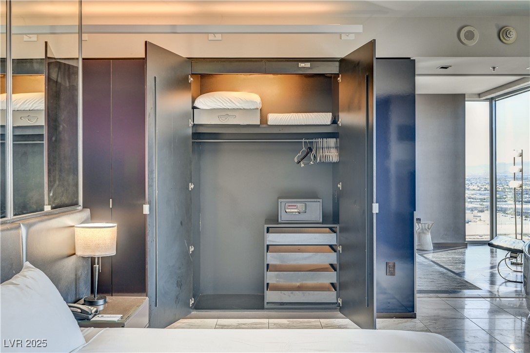 4381 West Flamingo Road, Unit 2201 Las Vegas, NV 89103 - Photo 13 of 21