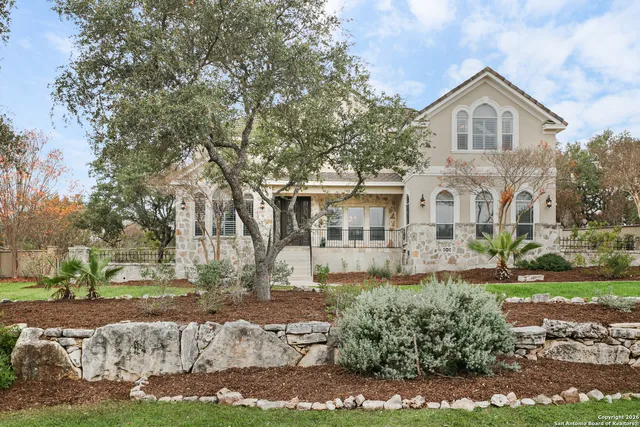$1,115,000 | 18 Champion Trail, San Antonio, TX 78258