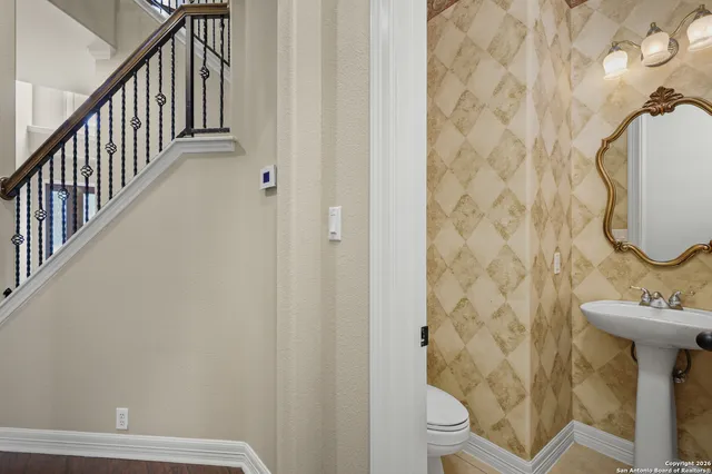 $1,115,000 | 18 Champion Trail, San Antonio, TX 78258