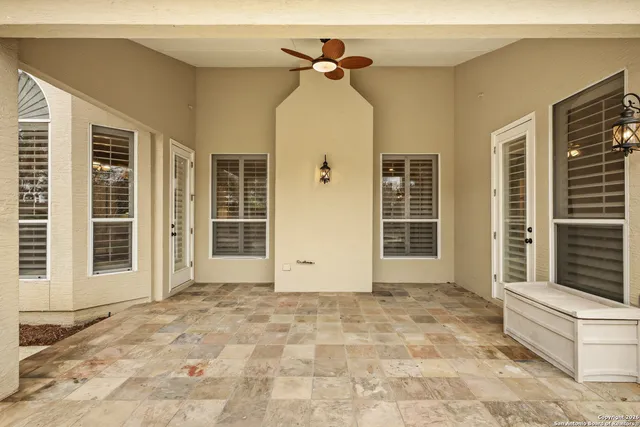 $1,115,000 | 18 Champion Trail, San Antonio, TX 78258