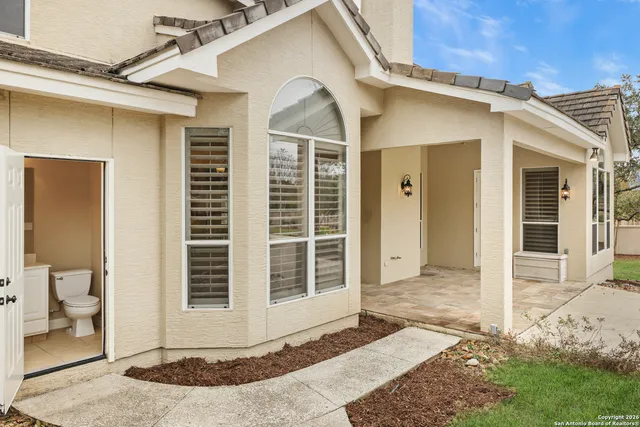 $1,115,000 | 18 Champion Trail, San Antonio, TX 78258