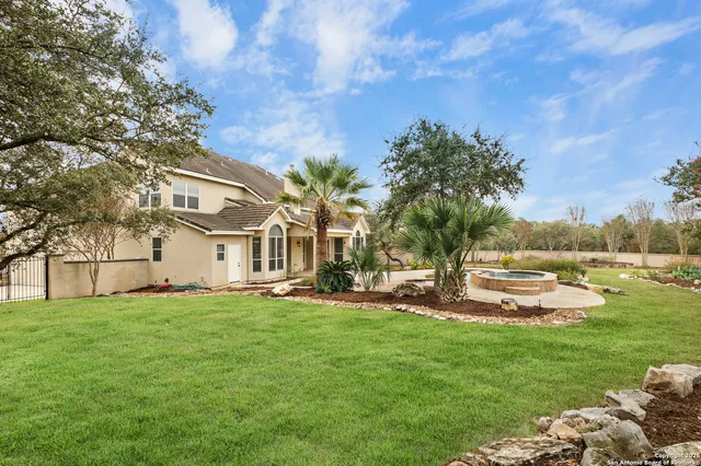 $1,115,000 | 18 Champion Trail, San Antonio, TX 78258