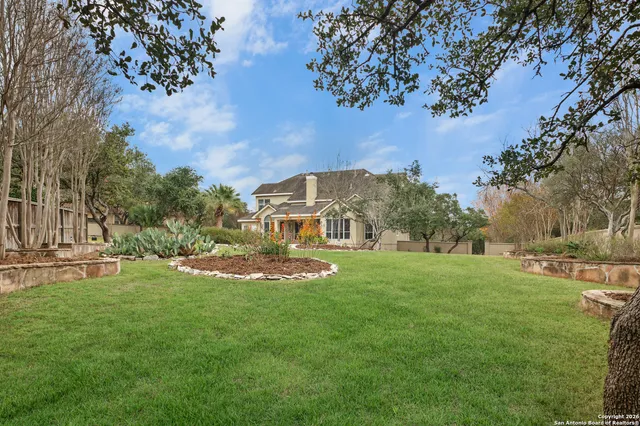 $1,115,000 | 18 Champion Trail, San Antonio, TX 78258