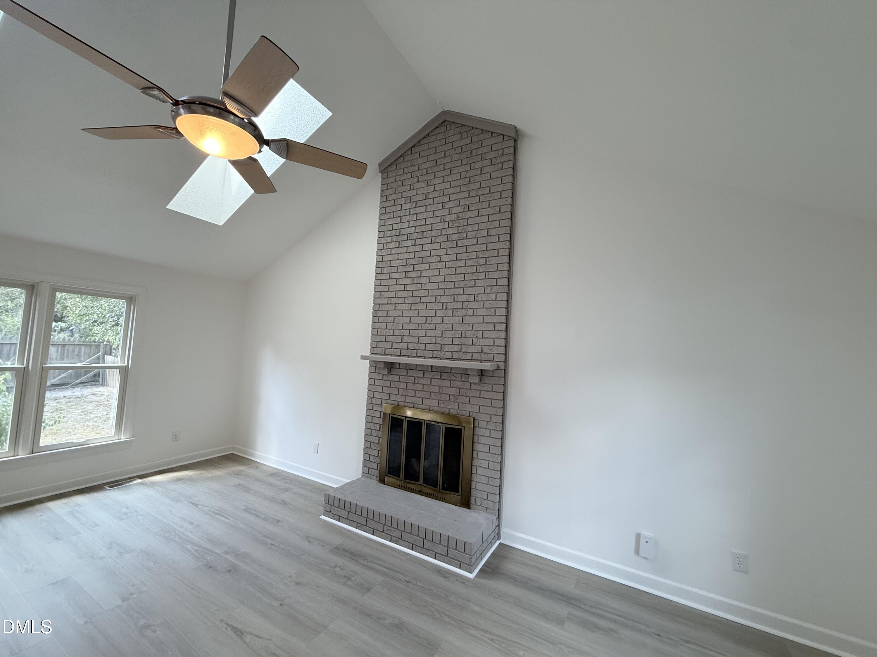 8209 Bellingham Circle Raleigh, NC 27615 - Photo 4 of 14 IMG_9076