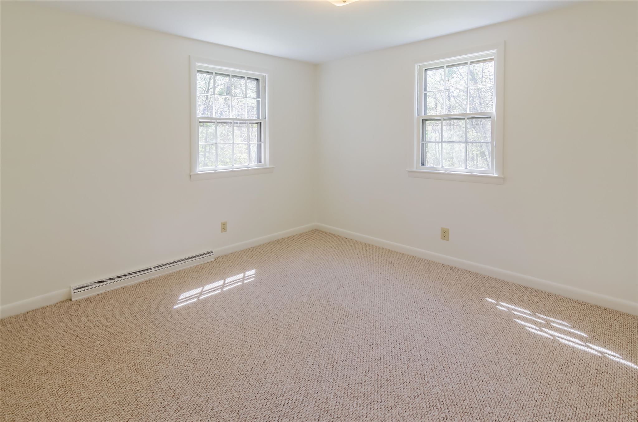 65-67 Tallant Road Pelham, NH 03076 - Photo 11 of 29