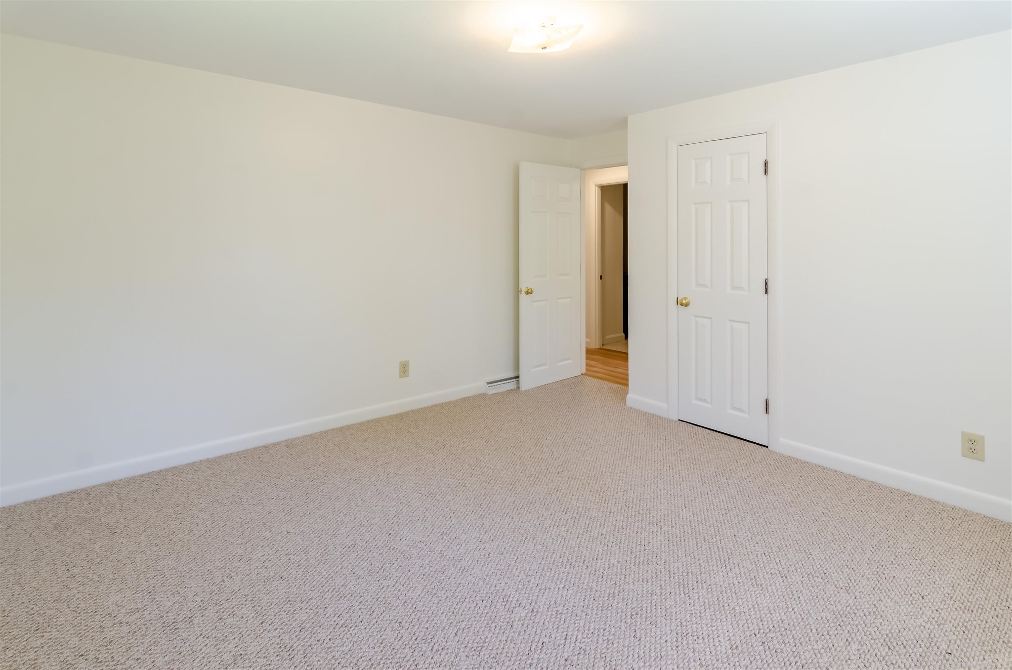 65-67 Tallant Road Pelham, NH 03076 - Photo 18 of 29