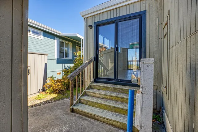 a view of an entryway door