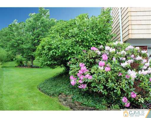 12 Kish Court Edison, NJ 08837 - Photo 22 of 25 Gallery Image 22