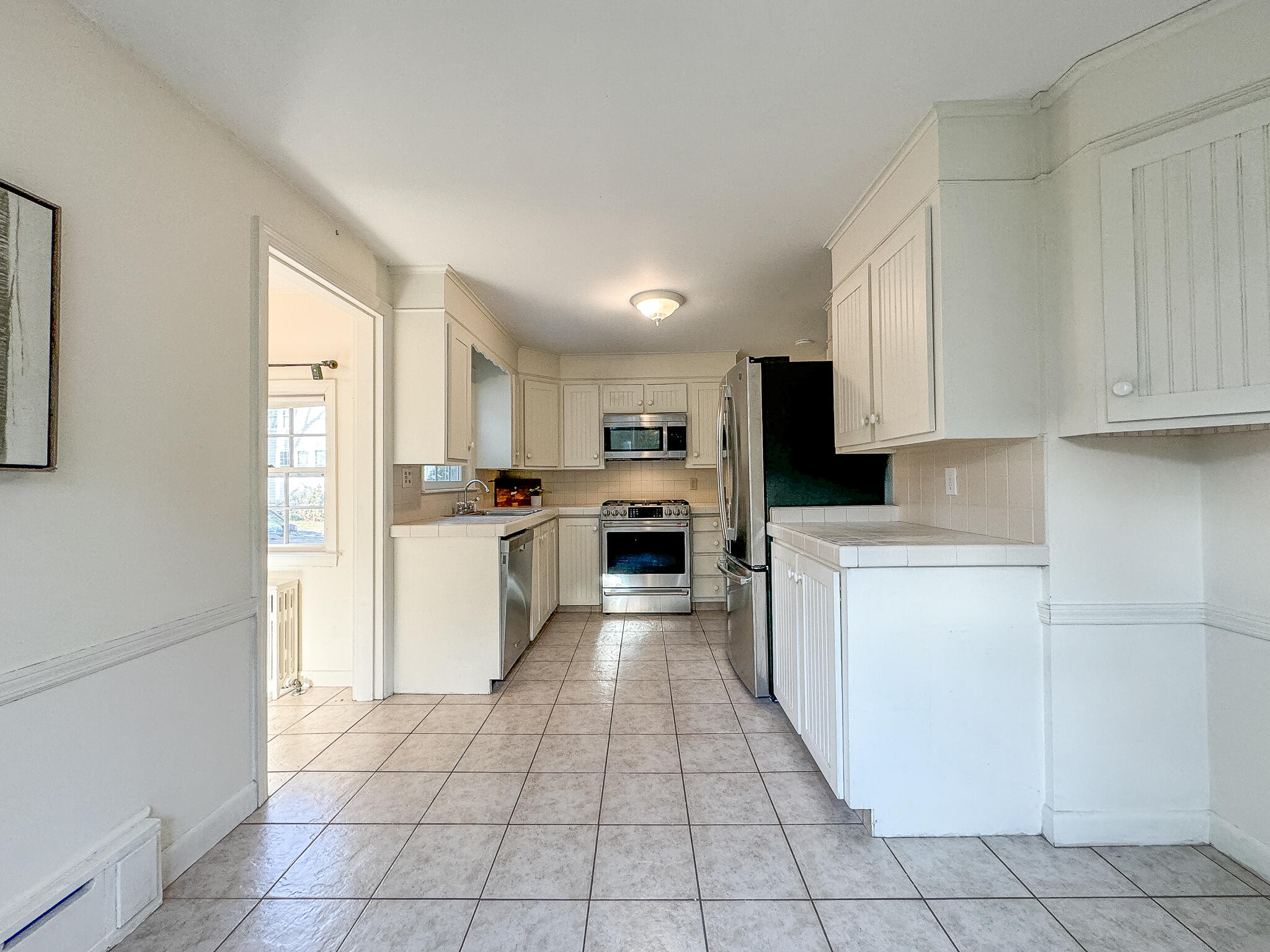 23 Edgewater Road Falmouth, ME 04105 - Photo 13 of 37 Kitchen