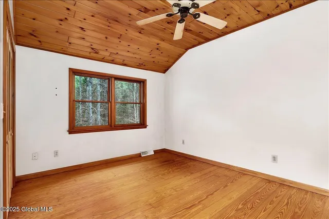 $549,995 | 225 Highway 74, Schroon Lake, NY 12870