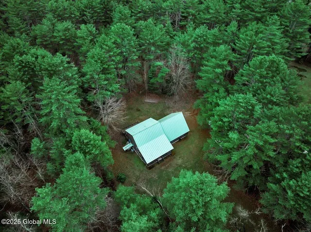 $549,995 | 225 Highway 74, Schroon Lake, NY 12870