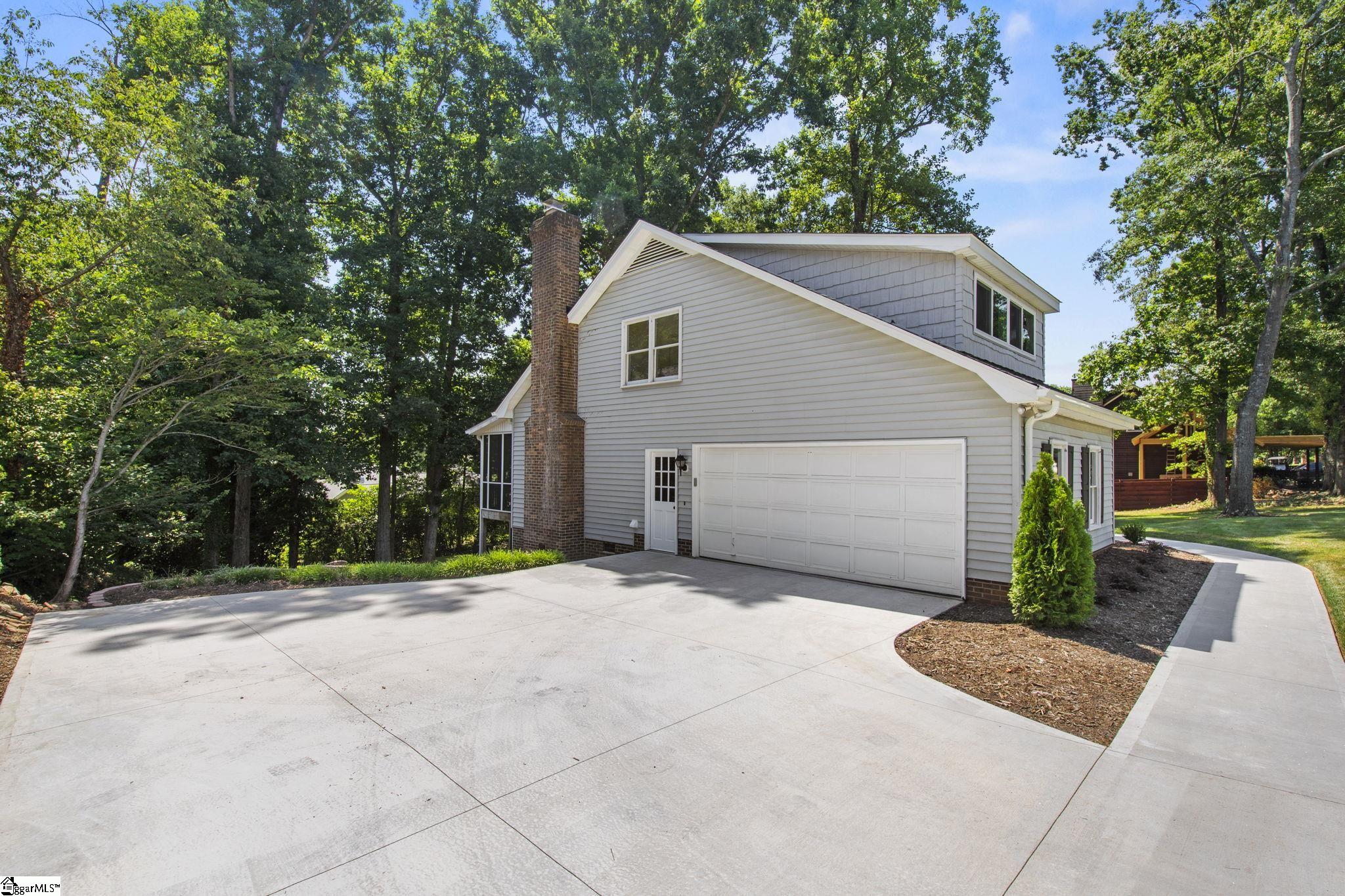 414 Phillips Lane Greer, SC 29650 - Photo 33 of 43