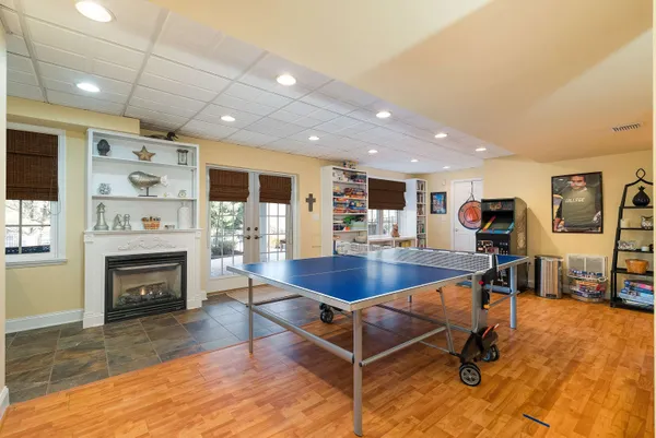 $925,000 | 19 Fieldhaven Place, Staunton, VA 24401