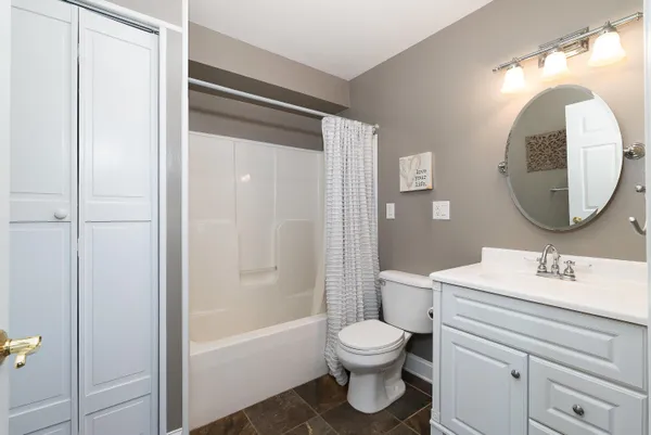 $925,000 | 19 Fieldhaven Place, Staunton, VA 24401