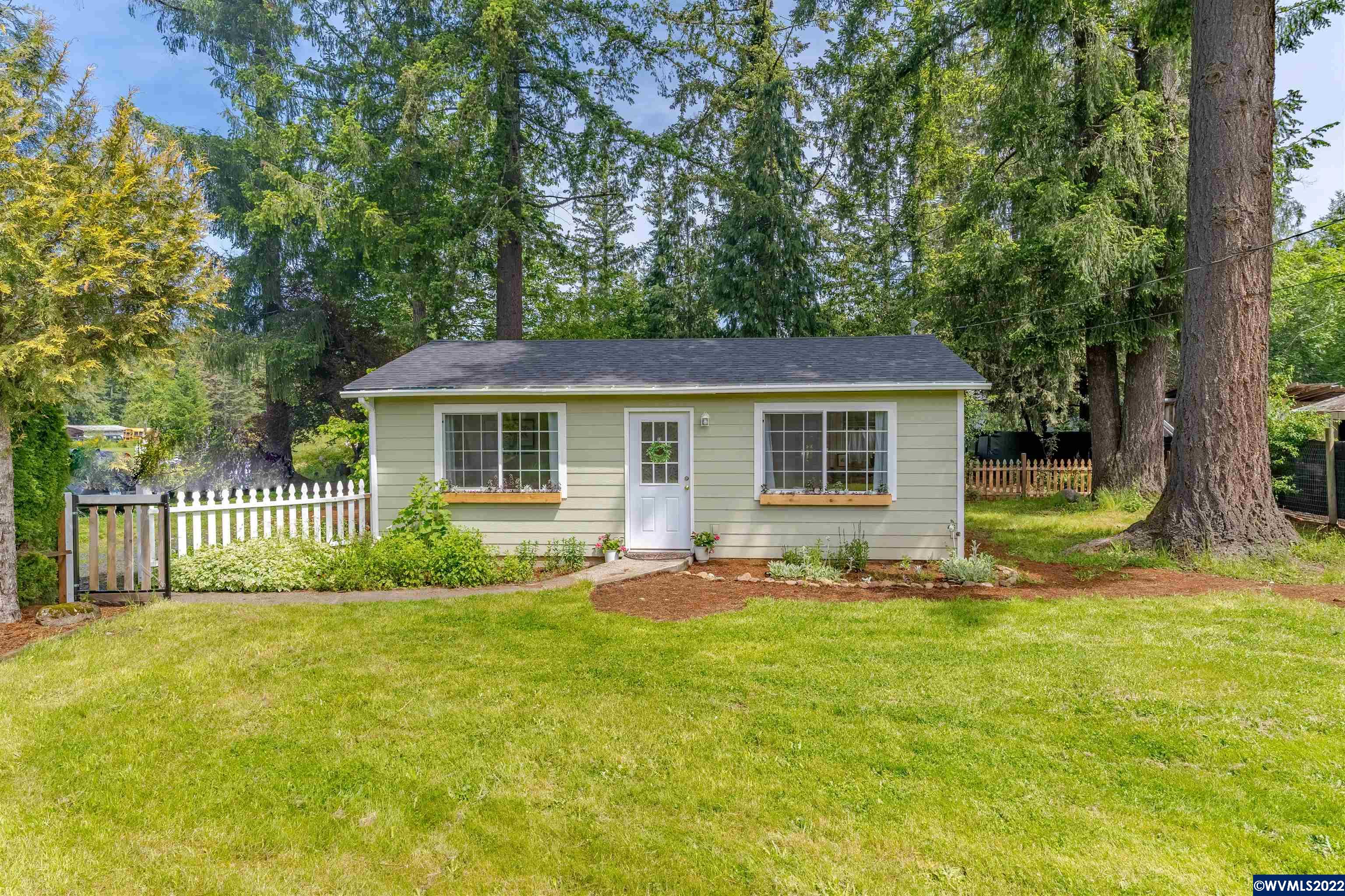 39878 Rock Creek Road Gates, OR 97346 - Photo 2 of 40