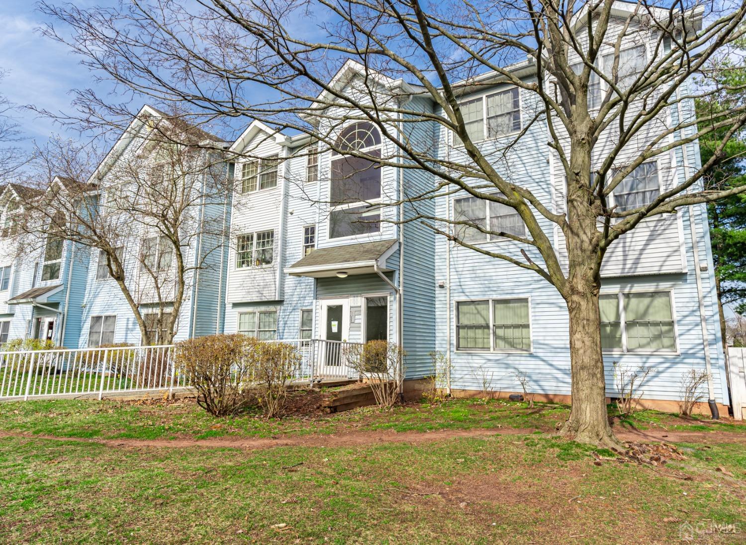 220-220 Edpas Road New Brunswick, NJ 08901 - Photo 1 of 11 Gallery Image 1