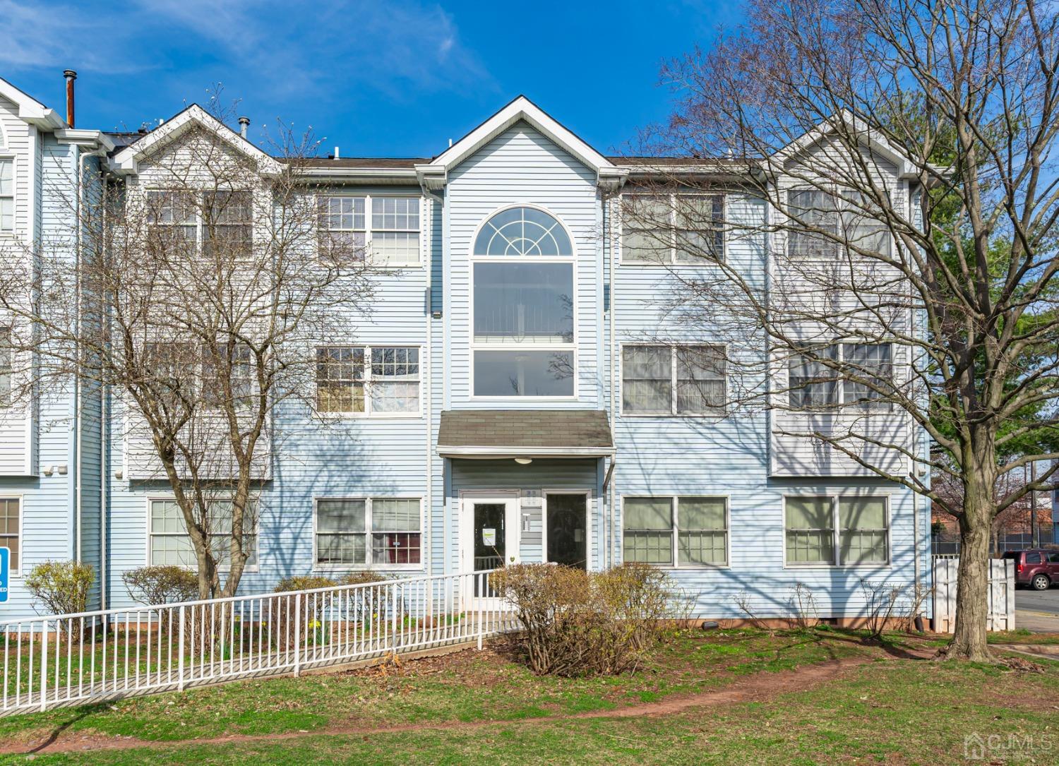 220-220 Edpas Road New Brunswick, NJ 08901 - Photo 11 of 11 Gallery Image 11