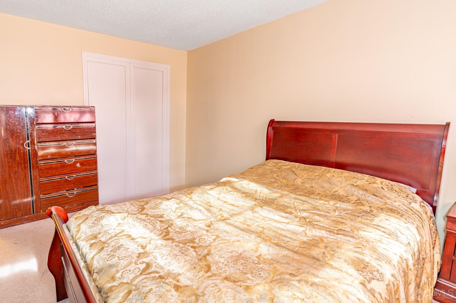 220-220 Edpas Road New Brunswick, NJ 08901 - Photo 8 of 11 Gallery Image 8
