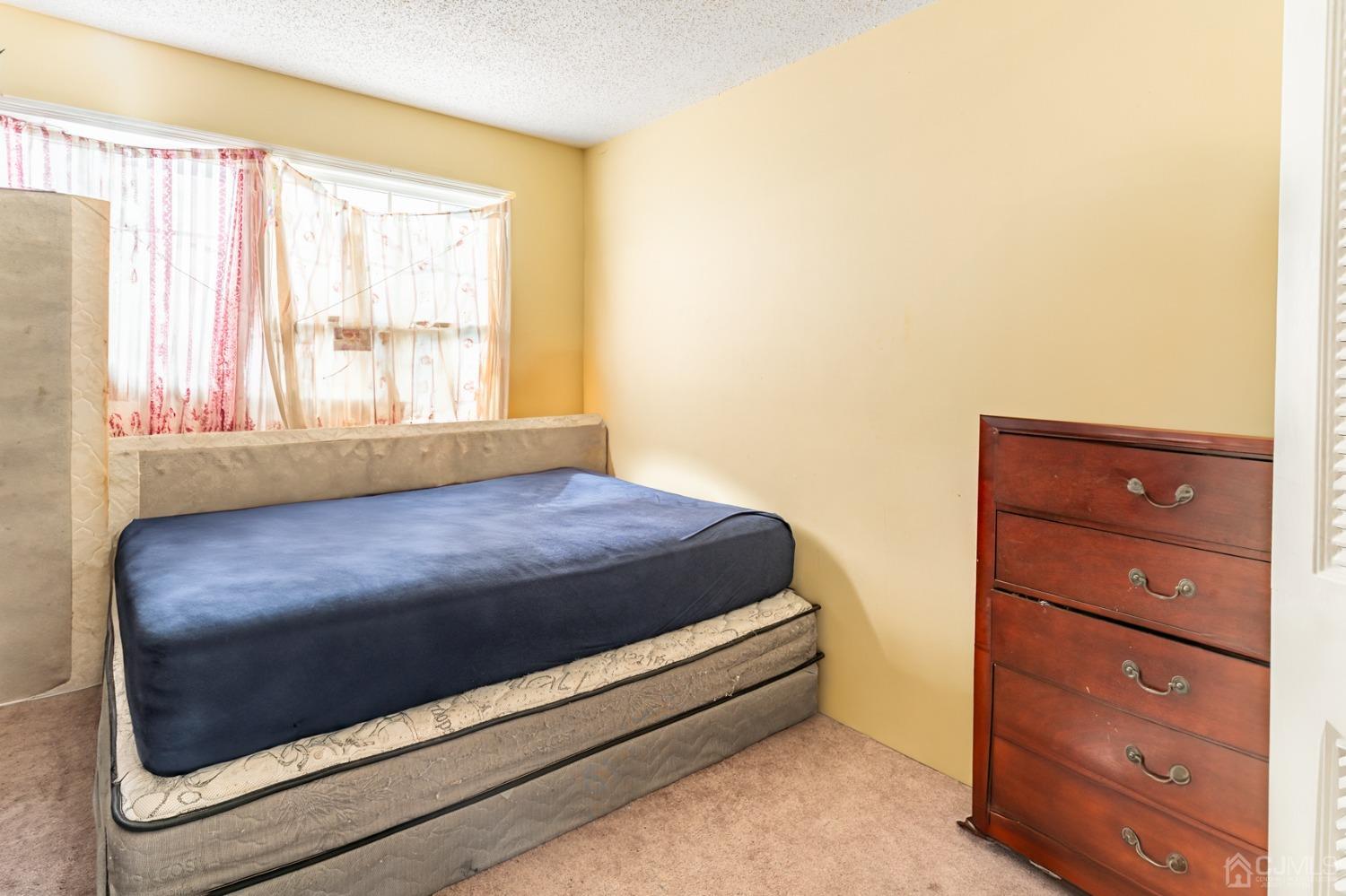 220-220 Edpas Road New Brunswick, NJ 08901 - Photo 9 of 11 Gallery Image 9