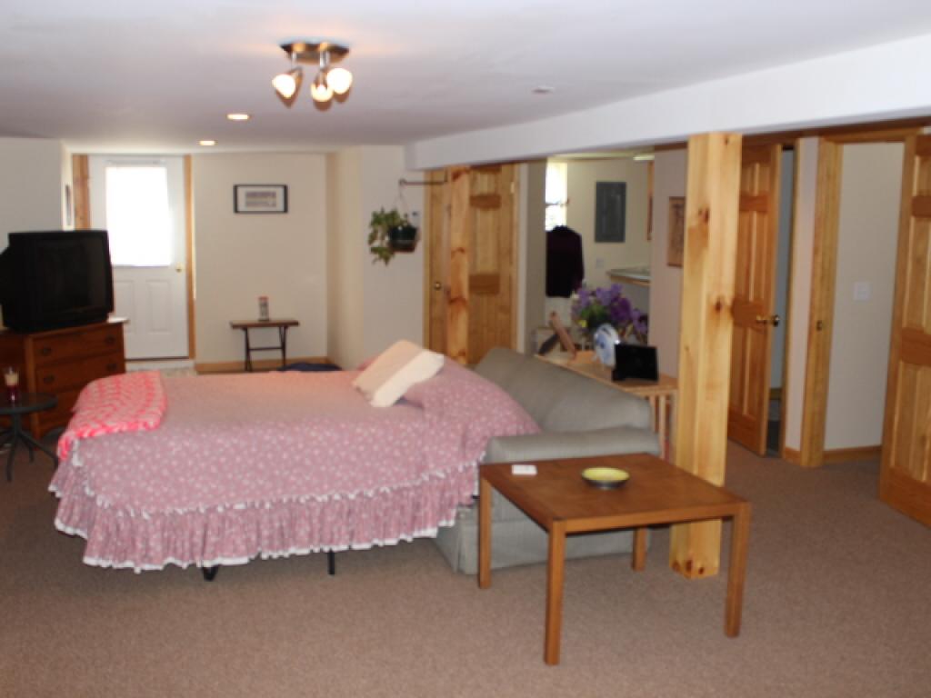 483 East West Road Dummerston, VT 05346 - Photo 14 of 19