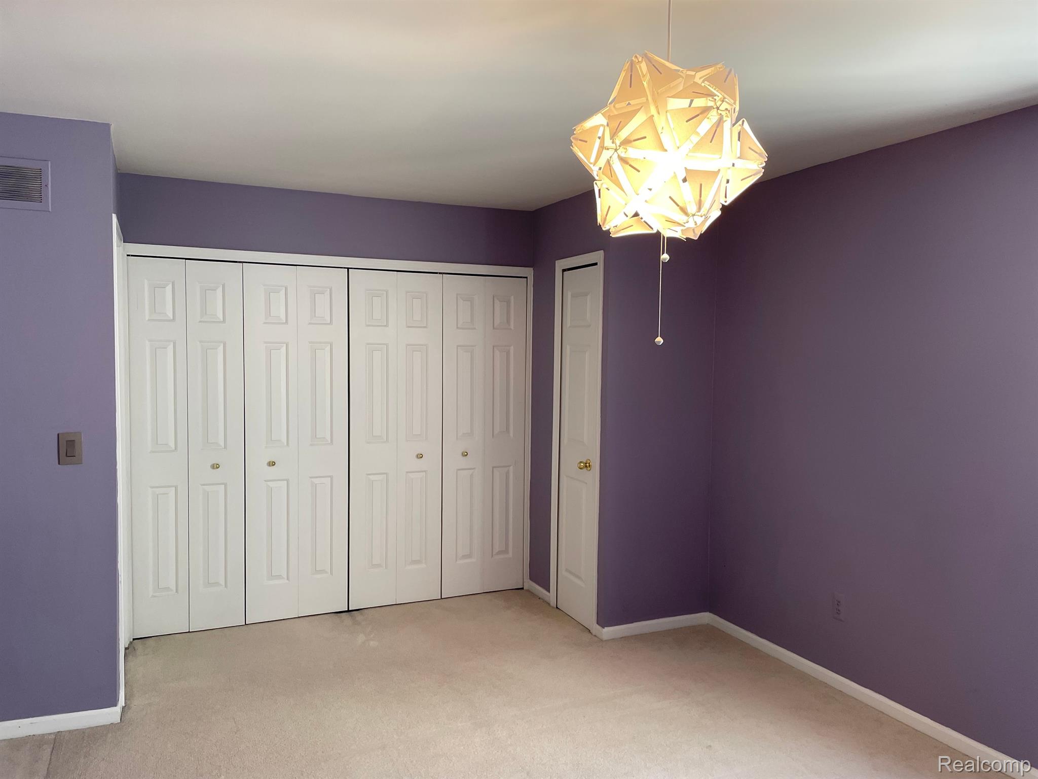 1566 Streamwood Court Rochester, MI 48307 - Photo 19 of 27 Gallery Image 19