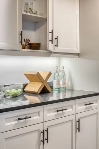 $1,330,000 | 155 West 68th Street, Unit 1232 | Upper West Side