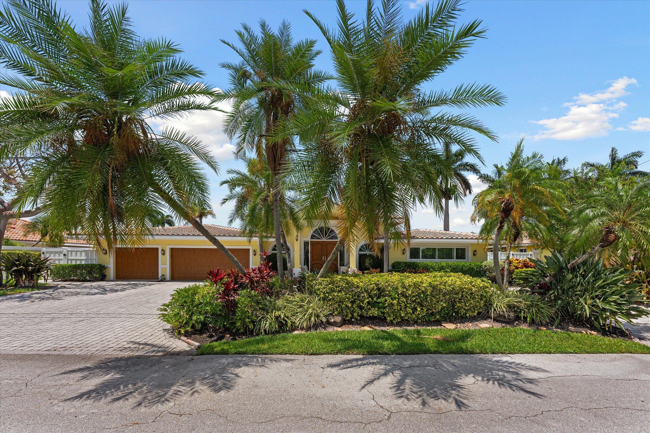 2141 Northeast 29th Street Lighthouse Point, FL 33064 - Photo 2 of 53 2