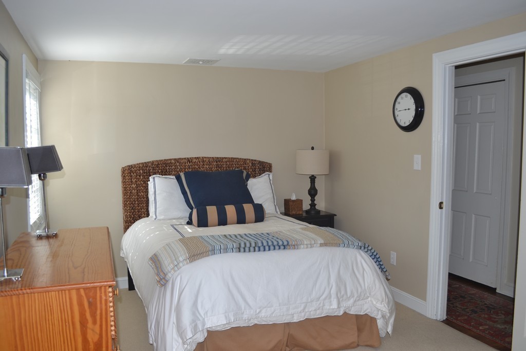 10 Burnham Road Wenham, MA 01984 - Photo 16 of 29 Gallery Image 16