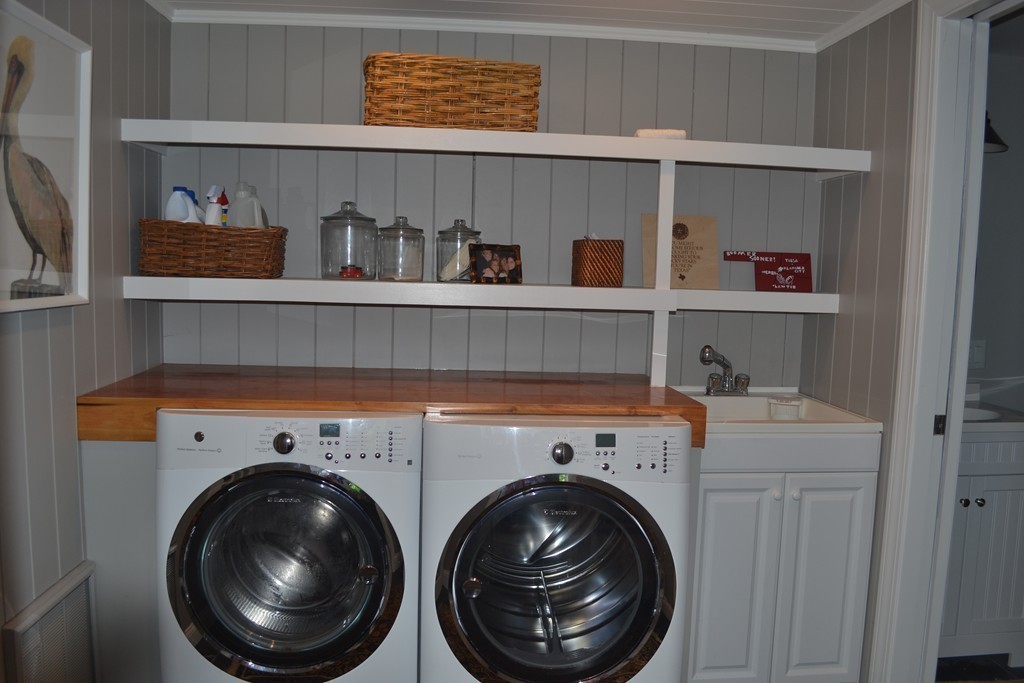 10 Burnham Road Wenham, MA 01984 - Photo 23 of 29 Gallery Image 23