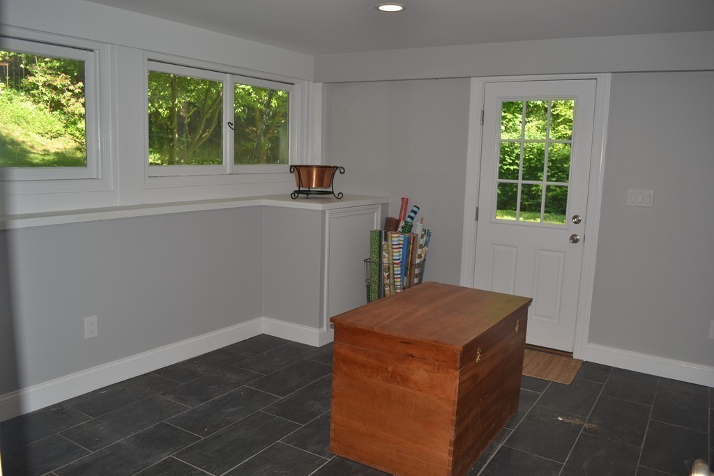 10 Burnham Road Wenham, MA 01984 - Photo 24 of 29 Gallery Image 24