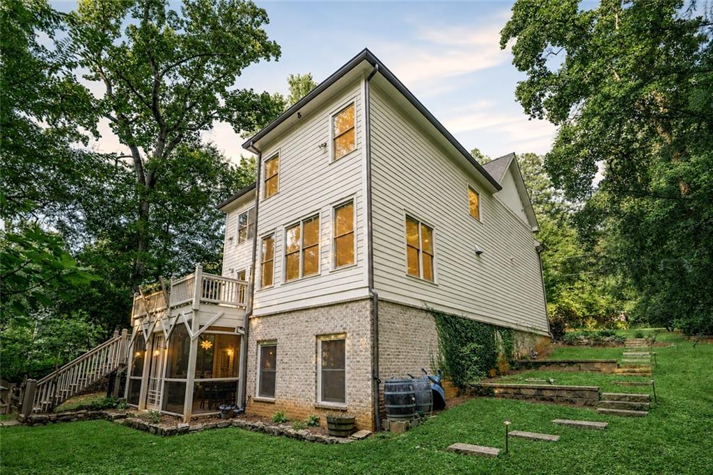 1026 McConnell Drive Decatur, GA 30033 - Photo 2 of 87 Gallery Image 2