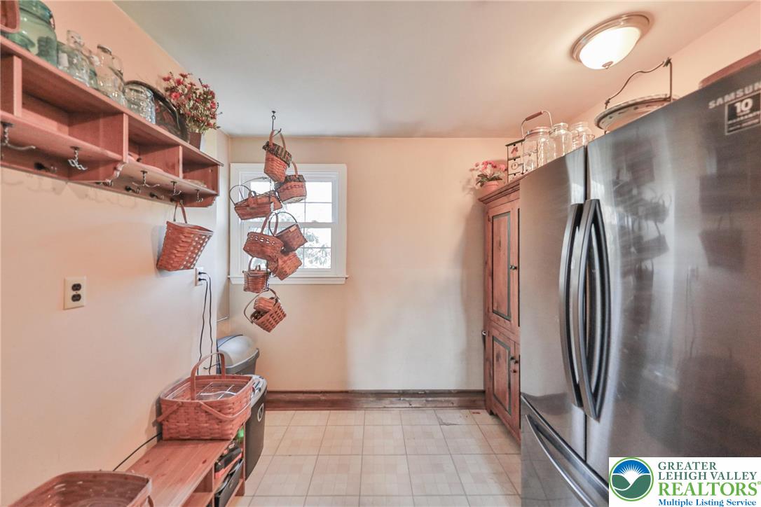 5753 Keith Lane Emmaus, PA 18049 - Photo 25 of 73 Gallery Image 25