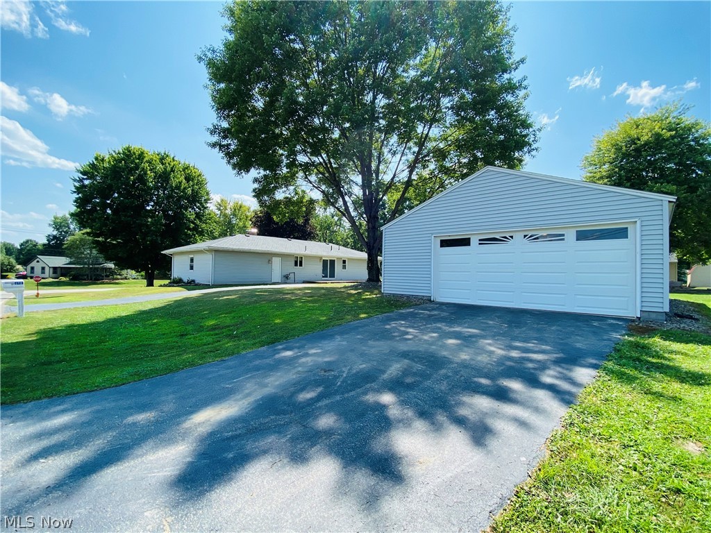 698 Carson Salt Springs Road Warren, OH 44481 - Photo 2 of 33 Gallery Image 2