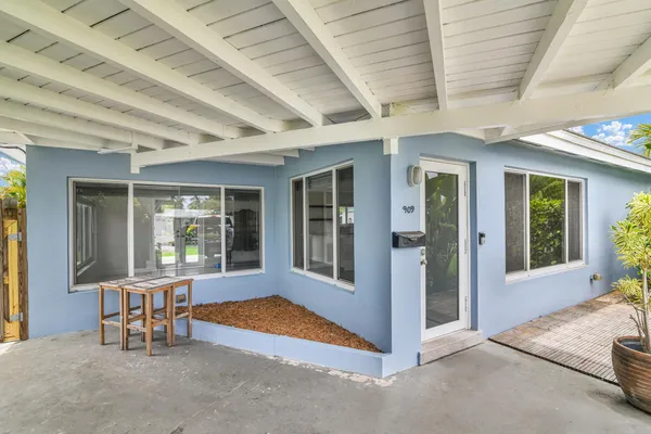 $3,750 | 909 Southeast 16th Place, Deerfield Beach, FL 33441