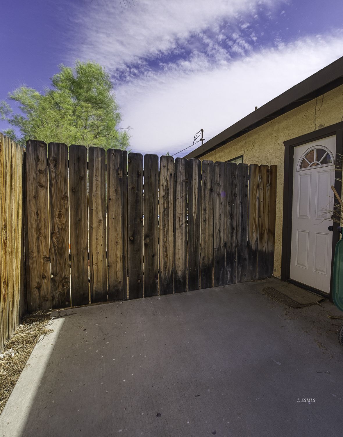 821 West Perdew Avenue Ridgecrest, CA 93555 - Photo 27 of 32