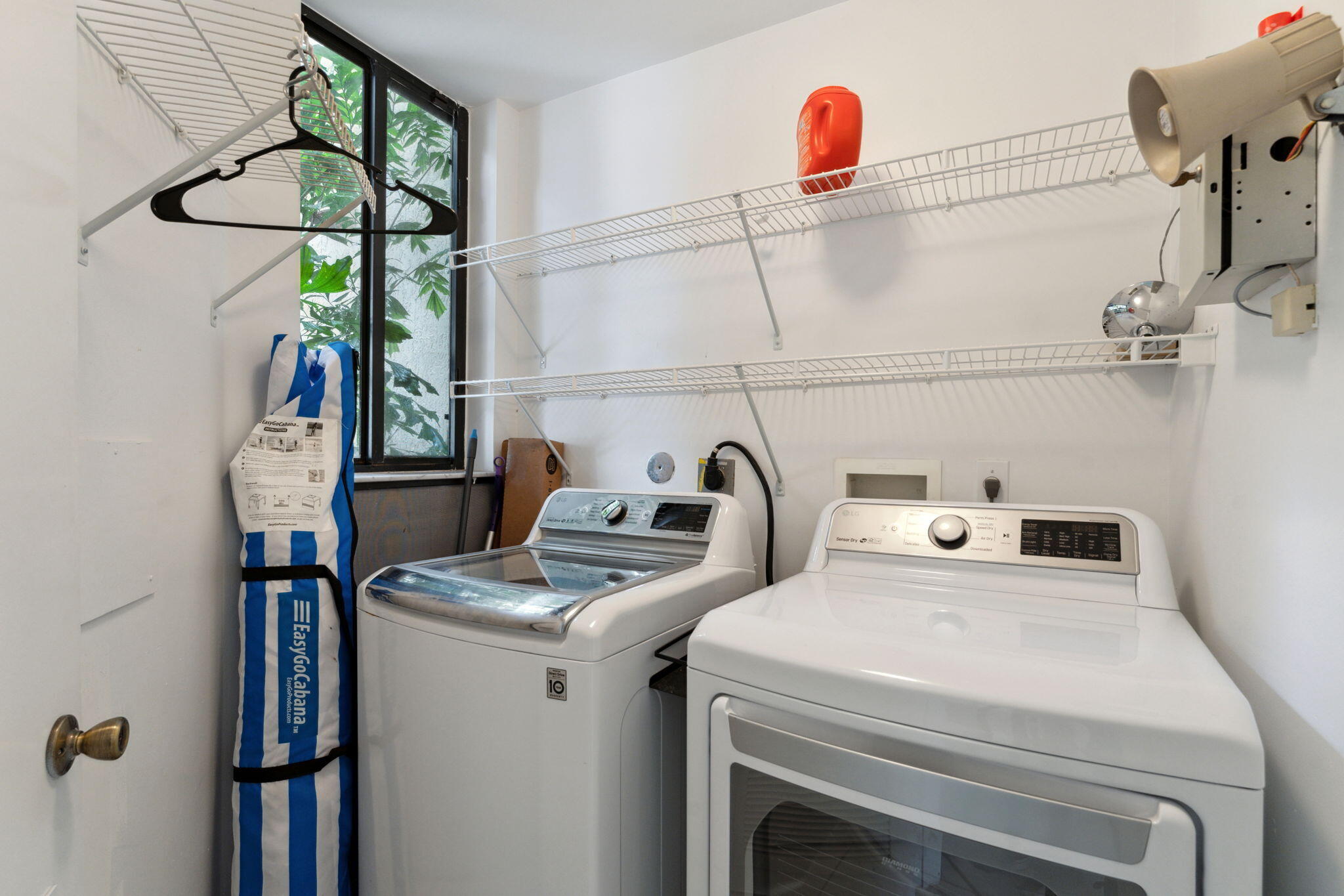 7546 La Paz Boulevard, Unit 105 Boca Raton, FL 33433 - Photo 9 of 29 Laundry