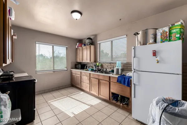 $2,100,000 | 6520 South 28th Street, Unit 19, Phoenix, AZ 85042