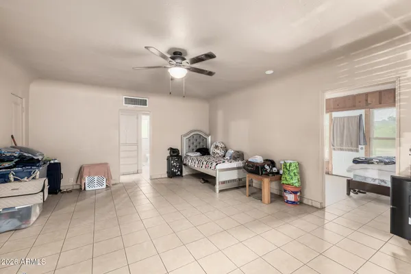 $2,100,000 | 6520 South 28th Street, Unit 19, Phoenix, AZ 85042